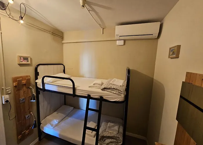 旅馆 哇巴塞罗那旅馆 *