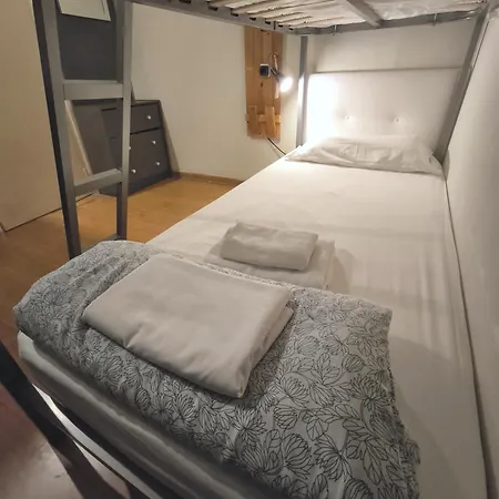 Hostal Wow *