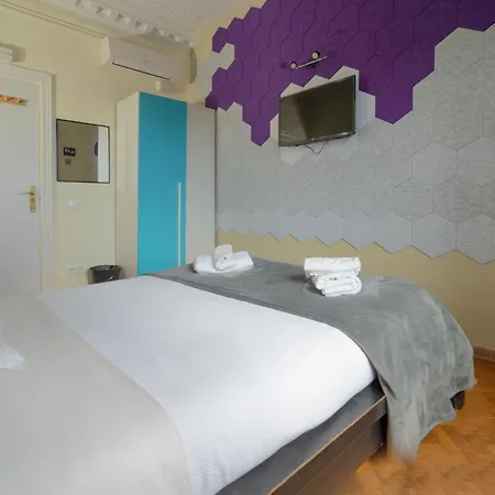 Hostal Wow *