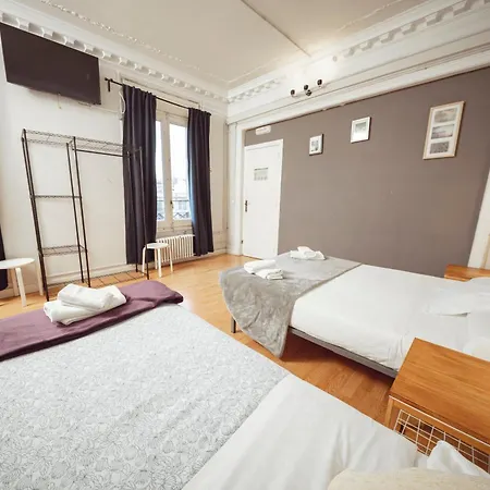 Hostal Wow