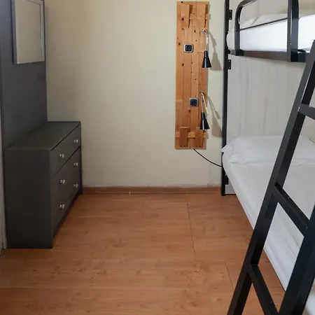 Wow Hostal