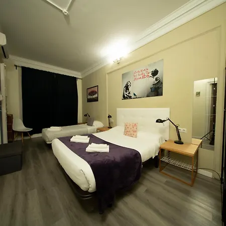 Hostal Wow