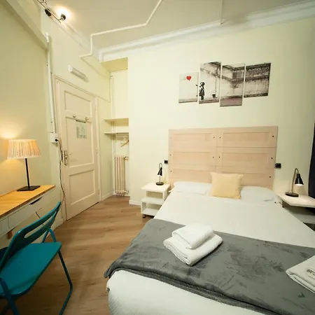 Wow Hostal Barcelona