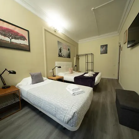 Wow Hostal Barcelona