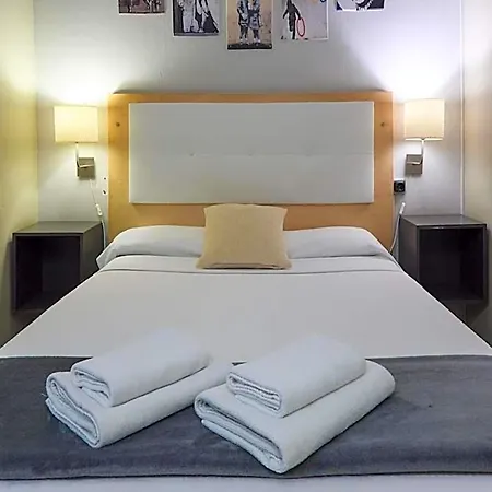 Hostel Wow