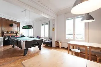 Albergue Wow *