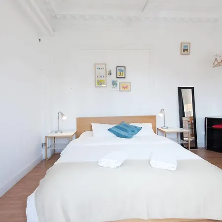 Albergue Wow *