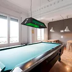 Wow Hostel
