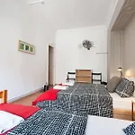 Hostel Wow *