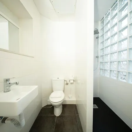 Wow Hostel