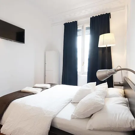 Wow Hostel